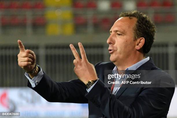 Kosovo's head coach Albert Bunjaku gestures during the FIFA World Cup 2018 qualification football match between Kosovo and Finland at Loro Borici...