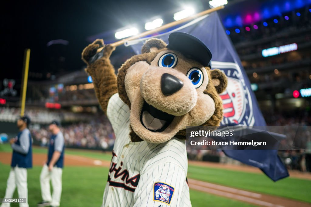 Arizona Diamondbacks v Minnesota Twins