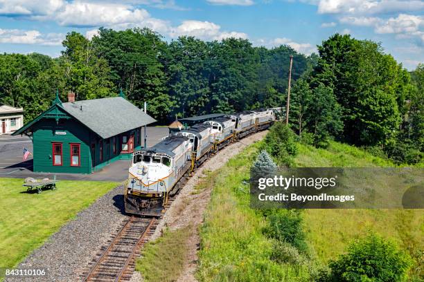 Spring Ridge Farm Train Grain Train Photos and Premium High Res Pictures - Getty Images
