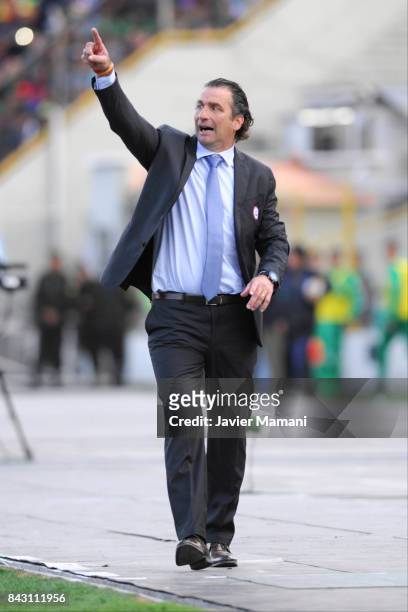Juan Antonio Pizzi coach of Chile gives instructions to his players during a match between Bolivia and Chile as part of FIFA 2018 World Cup...