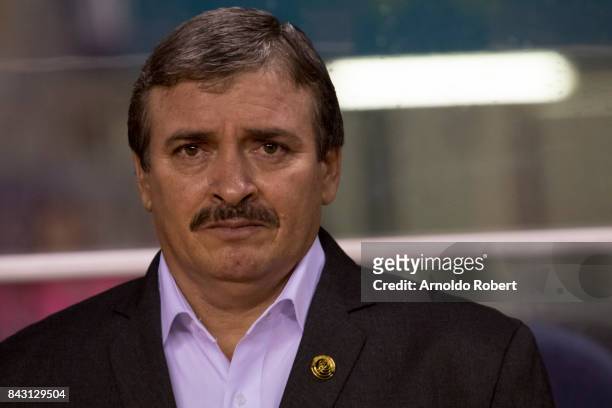 Oscar Ramirez coach of Costa Rica looks on prior the match between Costa Rica and Mexico as part of the FIFA 2018 World Cup Qualifiers at Nacional de...