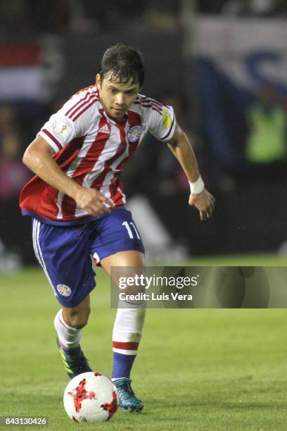 Oscar Romero of Paraguay drives the ball during a match between Paraguay and Uruguay as part of FIFA 2018 World Cup Qualifiers at Defensores del...
