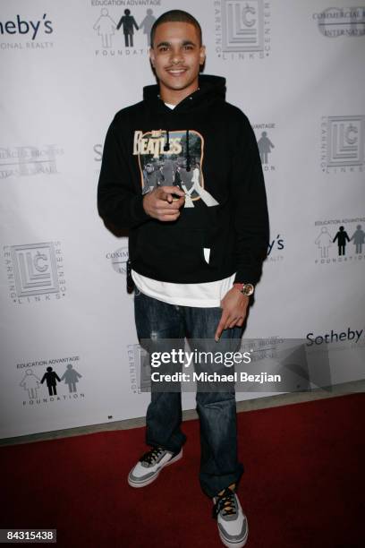 Shakeem Riggs 1,706 Beverly Hills High School Stock Photos, High-Res Pictures, and ...