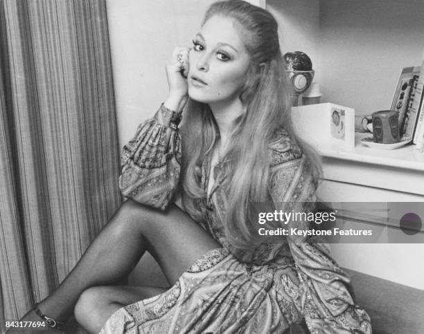 English actress Jenny Hanley, the daughter of actors Dinah Sheridan and Jimmy Hanley, February 1972.