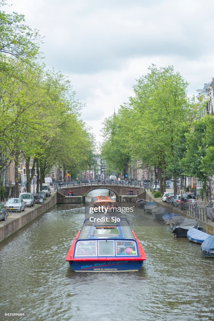 在阿姆斯特丹 Keizersgracht 運河運河遊覽船