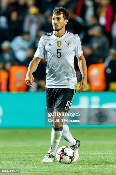 Mats Hummels of Germany controls the ball during the FIFA 2018 World Cup Qualifier between Czech Republic and Germany at Eden Stadium on September 1,...