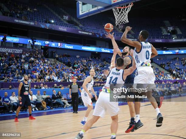 Joffrey Lauvergne of France, Anthony Randolph of Slovenia during the FIBA Eurobasket 2017 Group A match between Slovenia and France on September 6,...