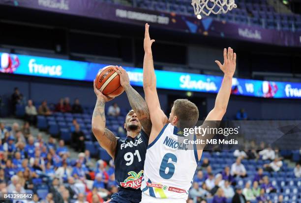 Edwin Jackson of France, Aleksej Nikolic of Slovenia during the FIBA Eurobasket 2017 Group A match between Slovenia and France on September 6, 2017...