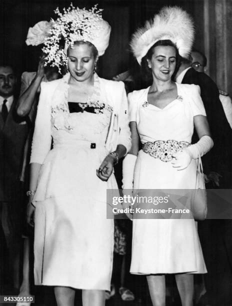 Eva Peron, la femme du Président argentin, venue assister à une réception au palais de justice de Rome, 9 juillet 1947, Italie.