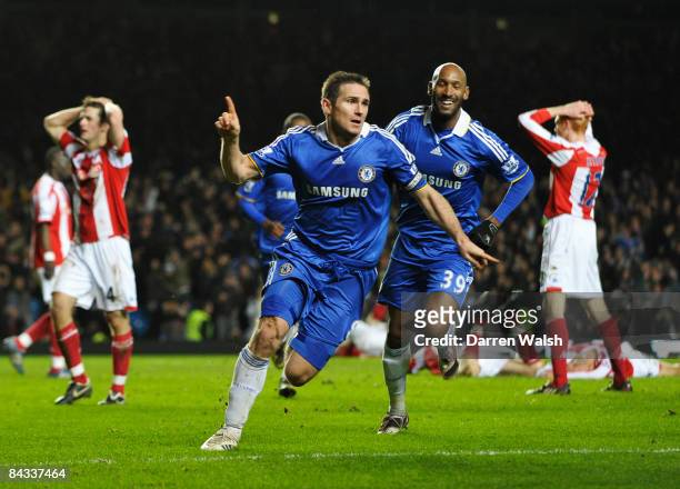 Frank Lampard of Chelsea celebrates scoring the winning goal during his 400th game for the club in the Barclays Premier League match between Chelsea...