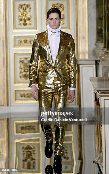 Model walks the runway during the Les Hommes show during Milan Fashion Week Autumn/Winter 2009/10 Menswear on January 17, 2009 in Milan, Italy.