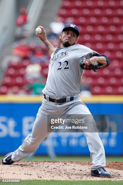 Matt Garza of the Milwaukee Brewers pitches in the second inning of a game against the Cincinnati Reds at Great American Ball Park on September 6,...