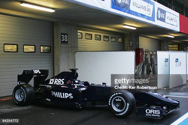 The new Williams FW31 Formula One car is unveiled at the Autodromo Internacional do Algarve on January 19, 2009 in Portimao, Portugal.