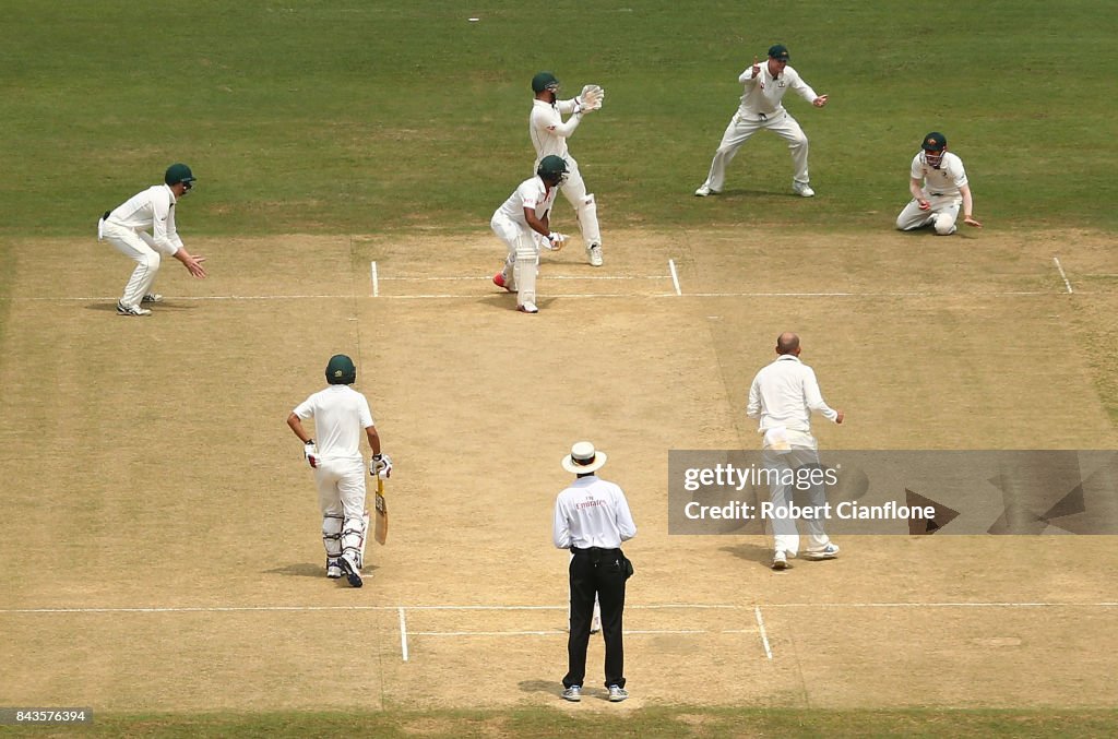 Bangladesh v Australia - 2nd Test: Day 4