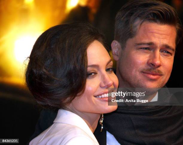 Brad Pitt and Angelina Jolie attend the "The Curious Case Of Benjamin Button" Berlin Premiere on January 19, 2009 in Berlin, Germany.