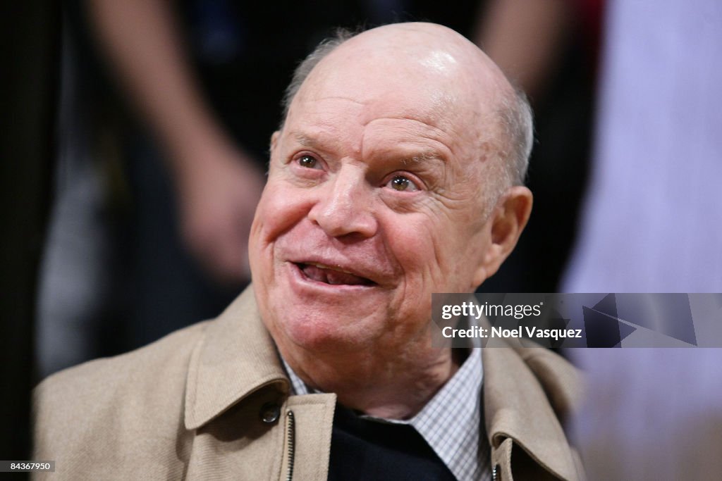 Celebrities At The Lakers Game
