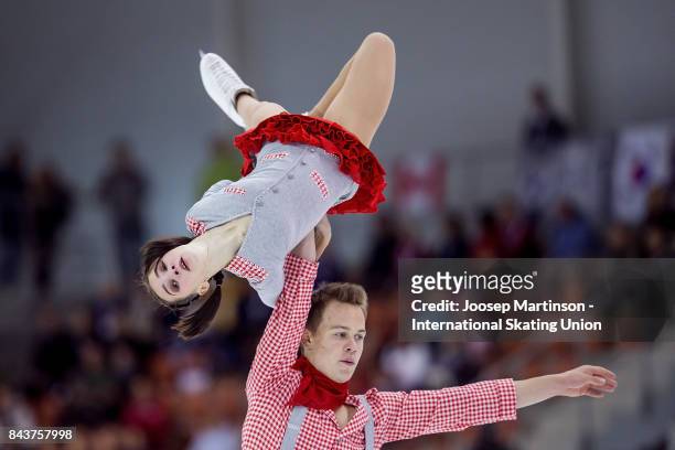 Apollinariia Panfilova and Dmitry Rylov of Russia compete in the Junior Pairs Short Program during day 1 of the Riga Cup ISU Junior Grand Prix of...