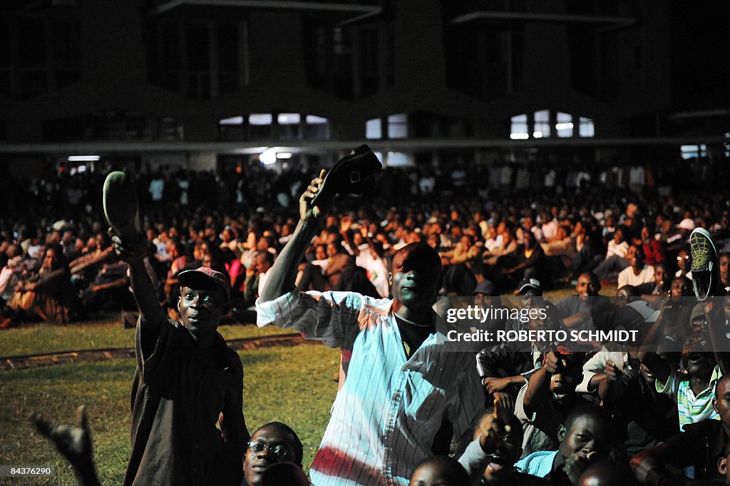 Kenyans gather at the University of Nair