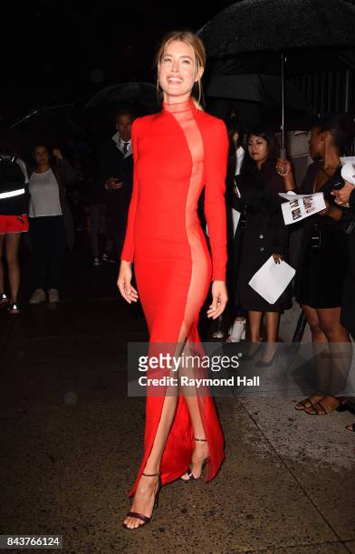 Model Doutzen Kroes arrives to the Tom Ford Spring/Summer 2018 Runway Show at Park Avenue Armory on September 6, 2017 in New York City.