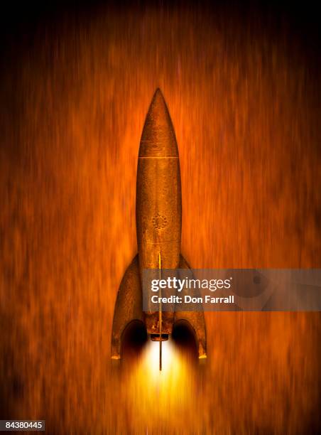 Rockets Rizzing Up Rocket Launch Close Up Photos and Premium High Res Pictures - Getty Images