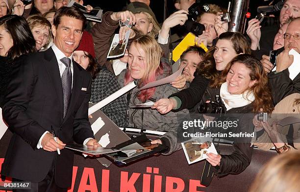 Actor Tom Cruise attends the European premiere of 'Valkyrie' at theater at Potsdam Place on January 20, 2009 in Berlin