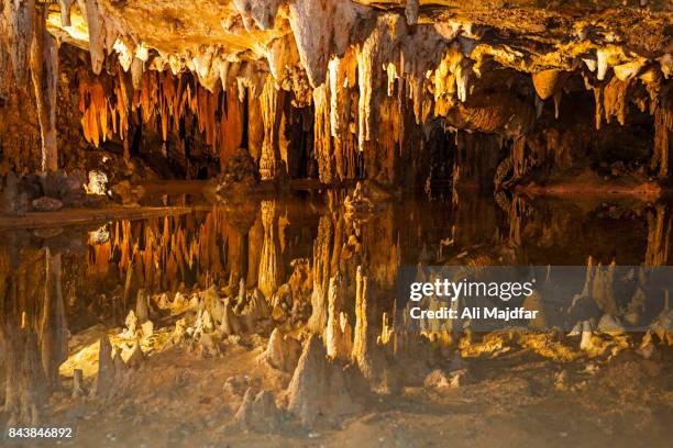 ohio caverns - stalactite stock pictures, royalty-free photos & images