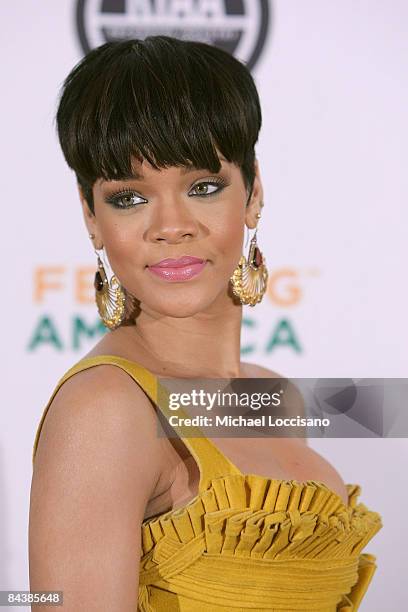 Singer Rihanna attends the RIAA and Feeding America's Inauguration Charity Ball at Ibiza on January 20, 2009 in Washington, DC.