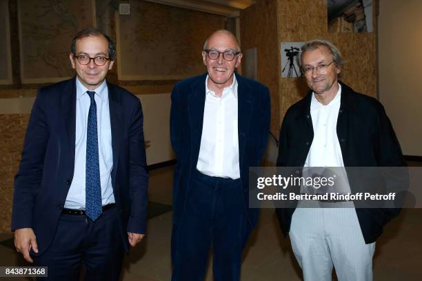 President of Musee Picasso Laurent Le Bon, Richard Wentworth and photography critic Regis Durand attend the "Richard Wentworth a la Maison Alaia"...