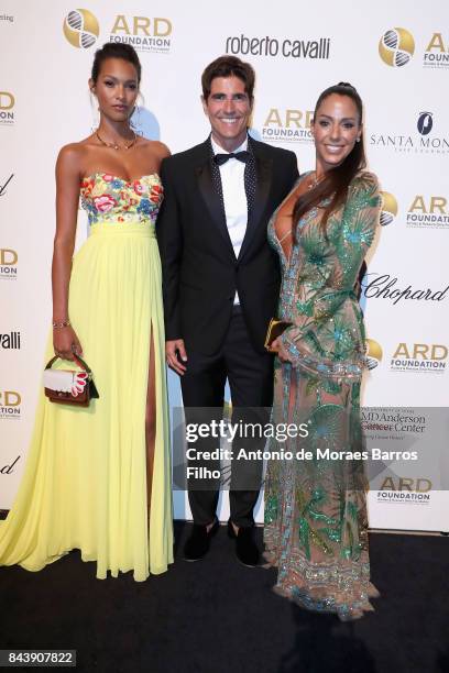 Lais Ribeiro, Reynaldo Gianecchini and Ana Paola Diniz attend the Alcides & Rosaura Foundations' "A Brazilian Night" to Benefit Memorial Sloan...