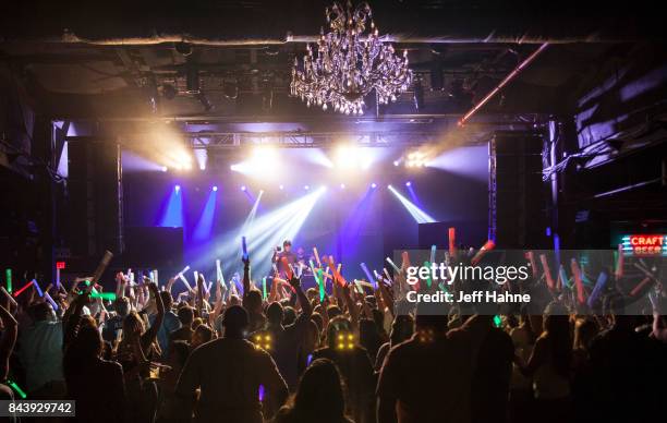 Timeflies Singer 1,252 Timeflies Photos & High Res Pictures - Getty Images