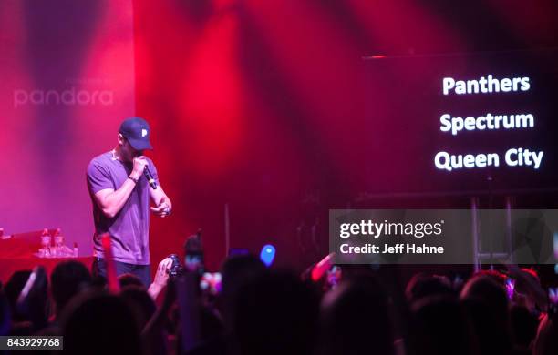 Timeflies Singer 564 Cal Shapiro Photos & High Res Pictures - Getty Images