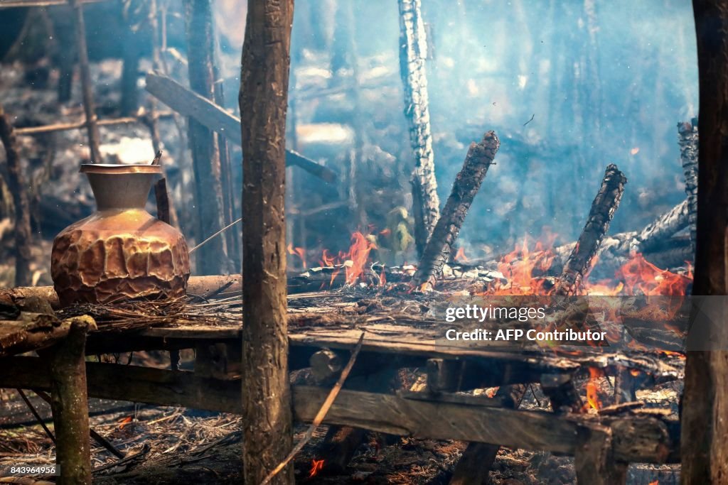 MYANMAR-BANGLADESH-REFUGEE-ROHINGYA-UNREST