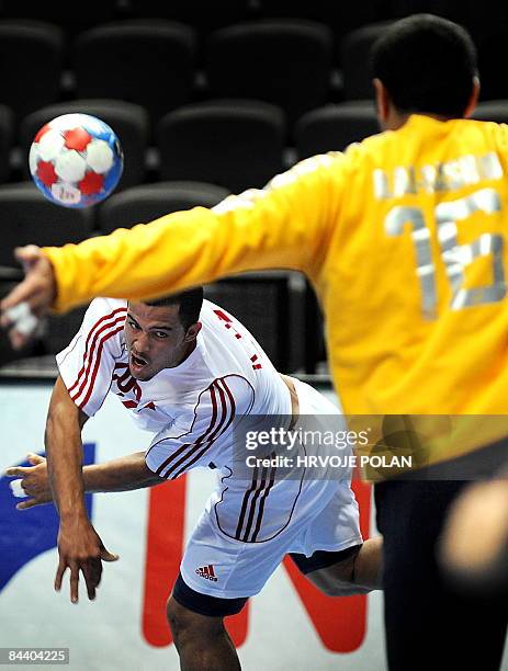 Humar Rashidi Hamad Alrashidi Photos and Premium High Res Pictures - Getty Images