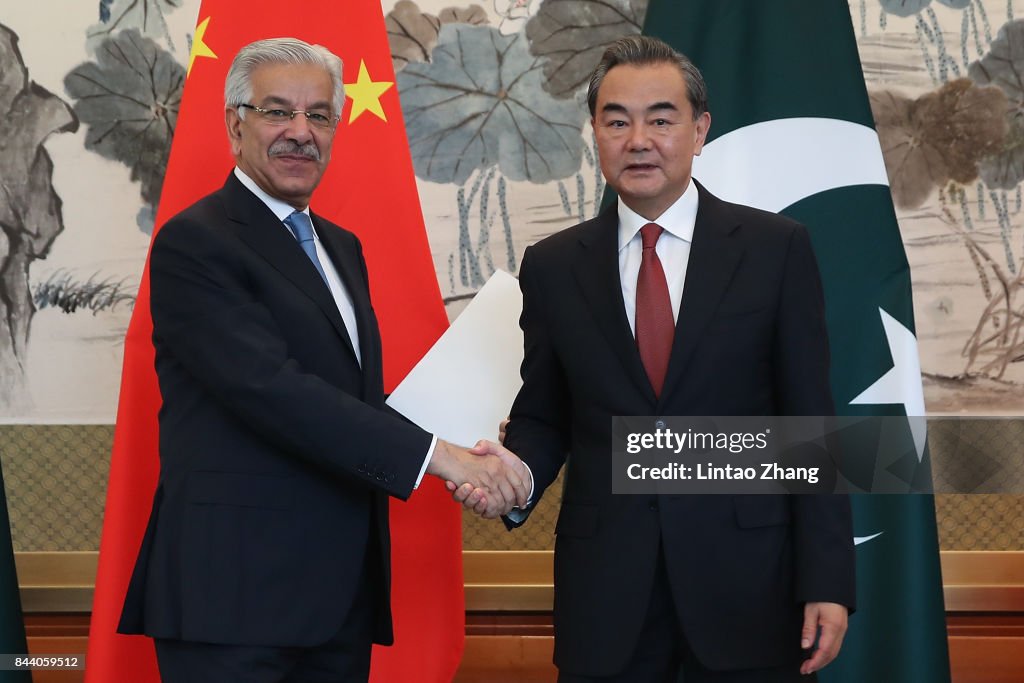 Pakistan Foreign Minister Khawaja Muhammad Asif Visits China