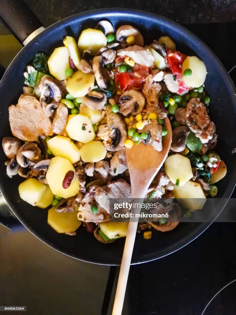 Barbecue Pork with mixed beans and vegetables