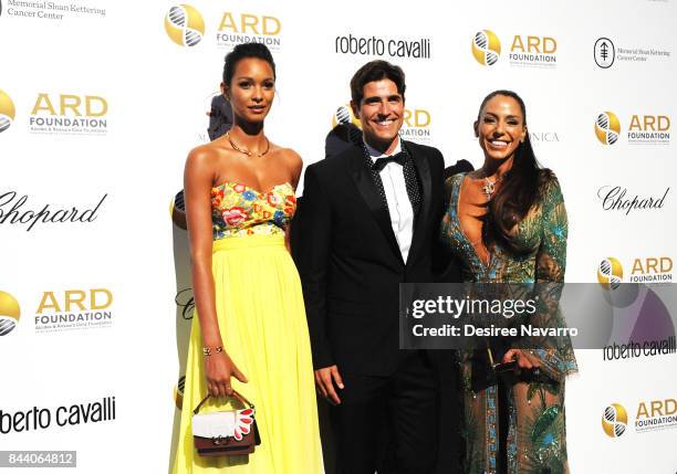 Model Lais Ribeiro, actor Reynaldo Gianecchini and ARD Founder Ana Paola Diniz attend 2017 ARD Foundation 'A Brazilian Night' at Cipriani 42nd Street...