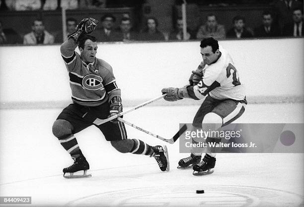 Montreal Canadiens Henri Richard in action vs Detroit Red Wings. Game 5. Montreal, Canada 5/3/1966 CREDIT: Walter Iooss Jr.