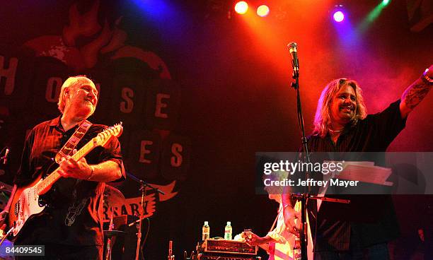 Sonny Curtis of The Crickets, Albert Lee and Vince Neil