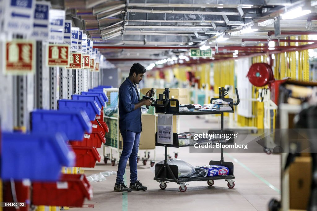 Inside Amazon.com's Biggest Fulfillment Centre in India