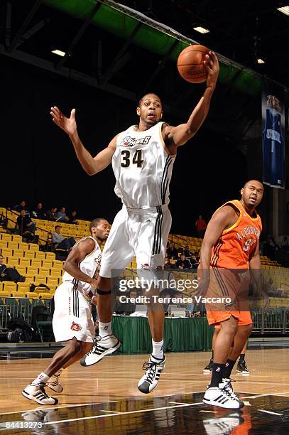 Ivan Harris of the Erie BayHawks rebounds against the Albuquerque Thunderbirds during the NBA D-League Showcase at McKay Events Center on January 07,...