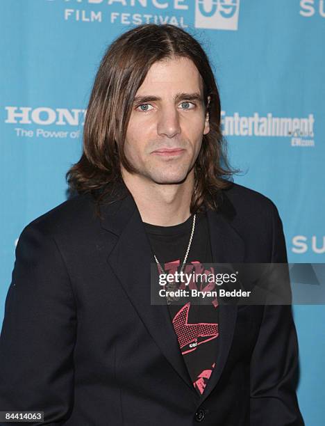 Chris Mel Raido 143 Mel Raido Stock Photos, High-Res Pictures, and Images - Getty Images