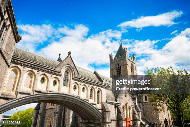 catedral de la santísima trinidad de dublín, irlanda - catedral de la santísima trinidad de dublín fotografías e imágenes de stock