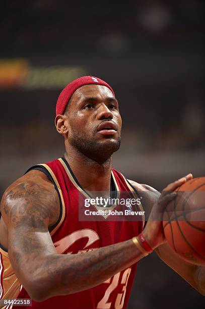 Closeup of Cleveland Cavaliers LeBron James in action vs Chicago Bulls. Chicago, IL 1/15/2009 CREDIT: John Biever