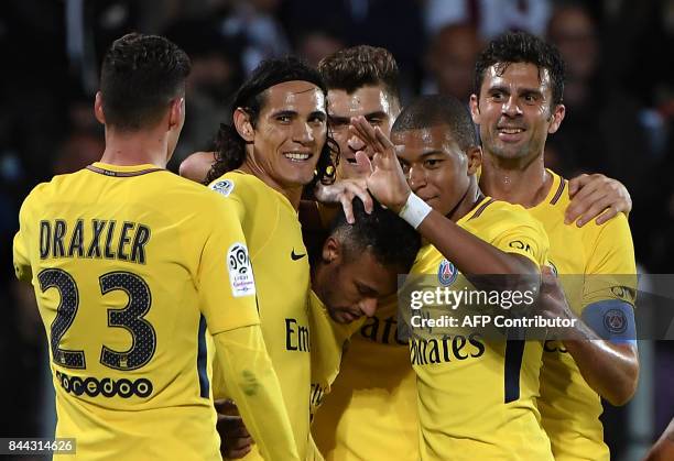 Paris Saint-Germain's players: German midfielder Julian Draxler, Uruguayan forward Edinson Cavani, Brazilian forward Neymar, French forward Kylian...