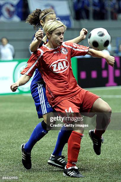 Jennifer Zietz of 1. FFC Turbine Potsdam in action against Kim Kulig of Hamburger SV during the T-Home DFB Indoor Cup at the Boerdelandhalle on...