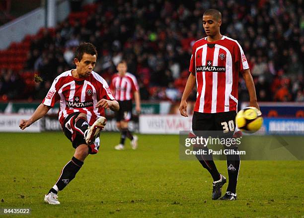 Lee Hendrie of Sheffield United scores the second goal for Sheffield United during the FA Cup Sponsored by E.on 4th Round match between Sheffield...