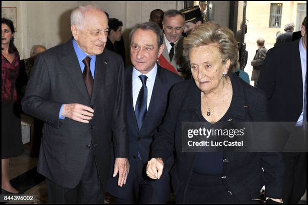 Pierre Berge, Bertrand Delanoe and Bernadette Chirac attend the Ceremony of Inclusion of Simone Veil at the "French Academy" on March 18, 2010 in...