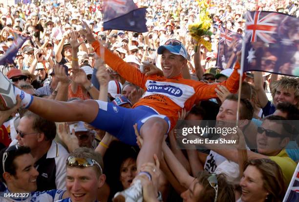 Allean Davis Allan Davis Photos and Premium High Res Pictures - Getty Images