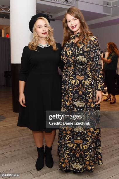 Models pose backstage during the Dia&Co fashion show and industry panel at the CURVYcon at Metropolitan Pavilion West on September 8, 2017 in New...