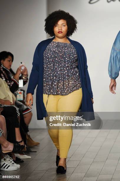 Model walks the runway during the Dia&Co fashion show and industry panel at the CURVYcon at Metropolitan Pavilion West on September 8, 2017 in New...